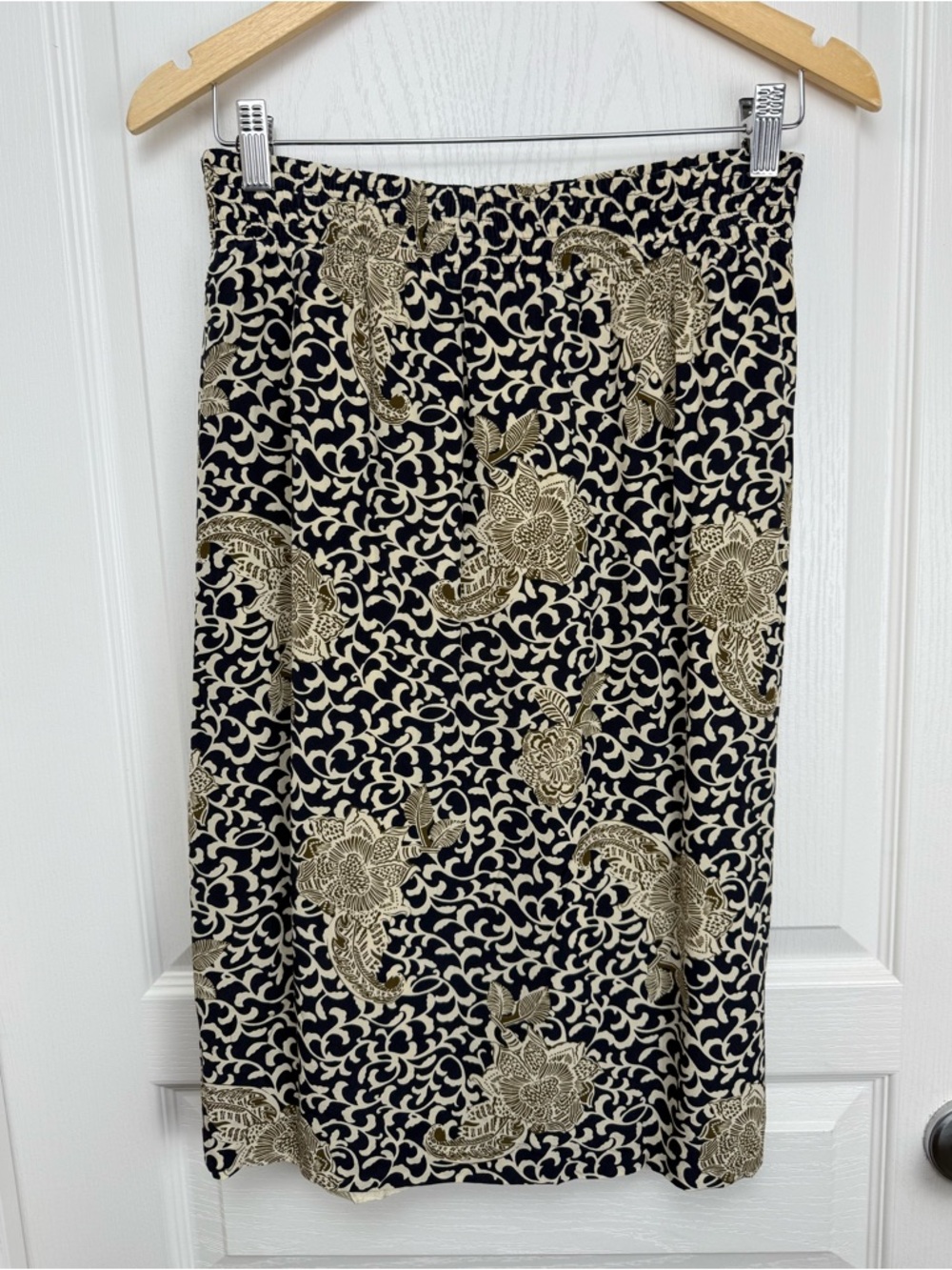 Vintage Escada Silk Floral Faux Wrap Skirt Size 38 = US 6 Small Medium 90s - Picture 4 of 11